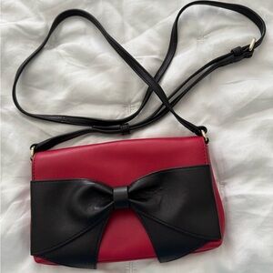 Kate Spade New York Hanover Street Aster Bow Front Crossbody